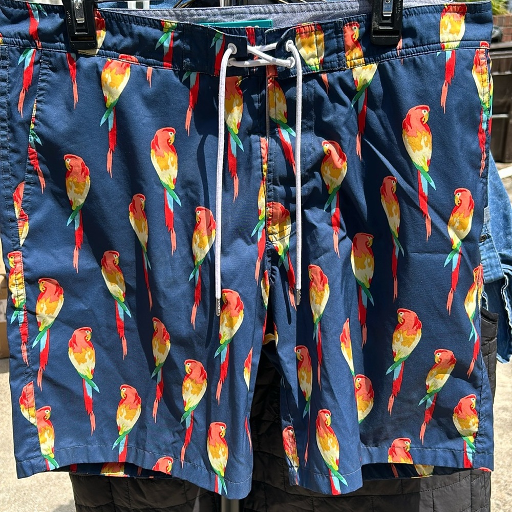 Bonobos men swim trunks size L parrot pattern